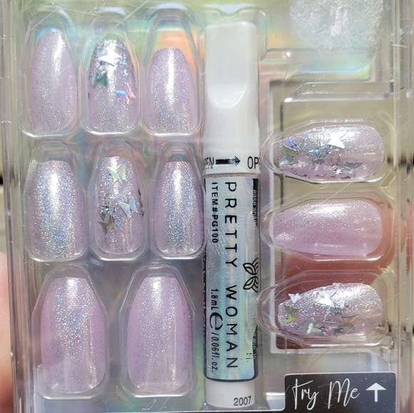 faux nails Other - Nwt Gorgeous Butterfly Nails 😍